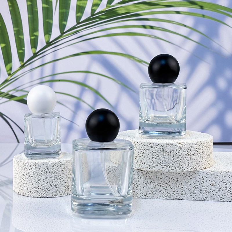 วิธีสร้างน้ำหอม Eau de Parfum: คู่มือ DIY ทีละขั้นตอนพร้อมสูตร